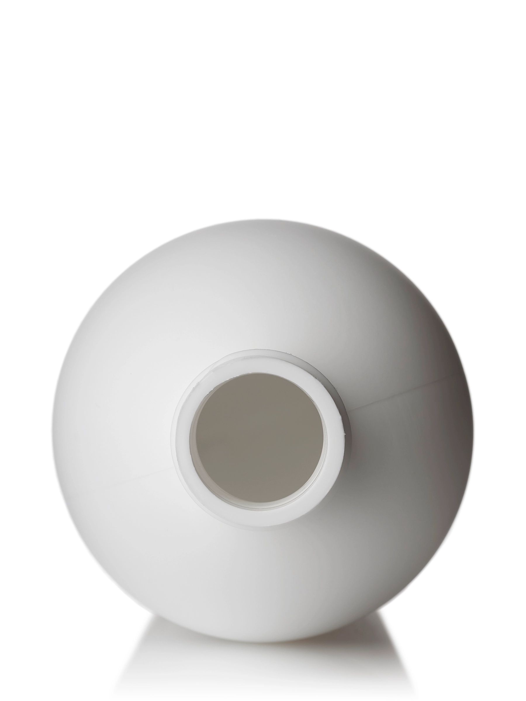24 oz White HDPE Soft Touch Plastic Bullet Round Bottle – B2566WHST