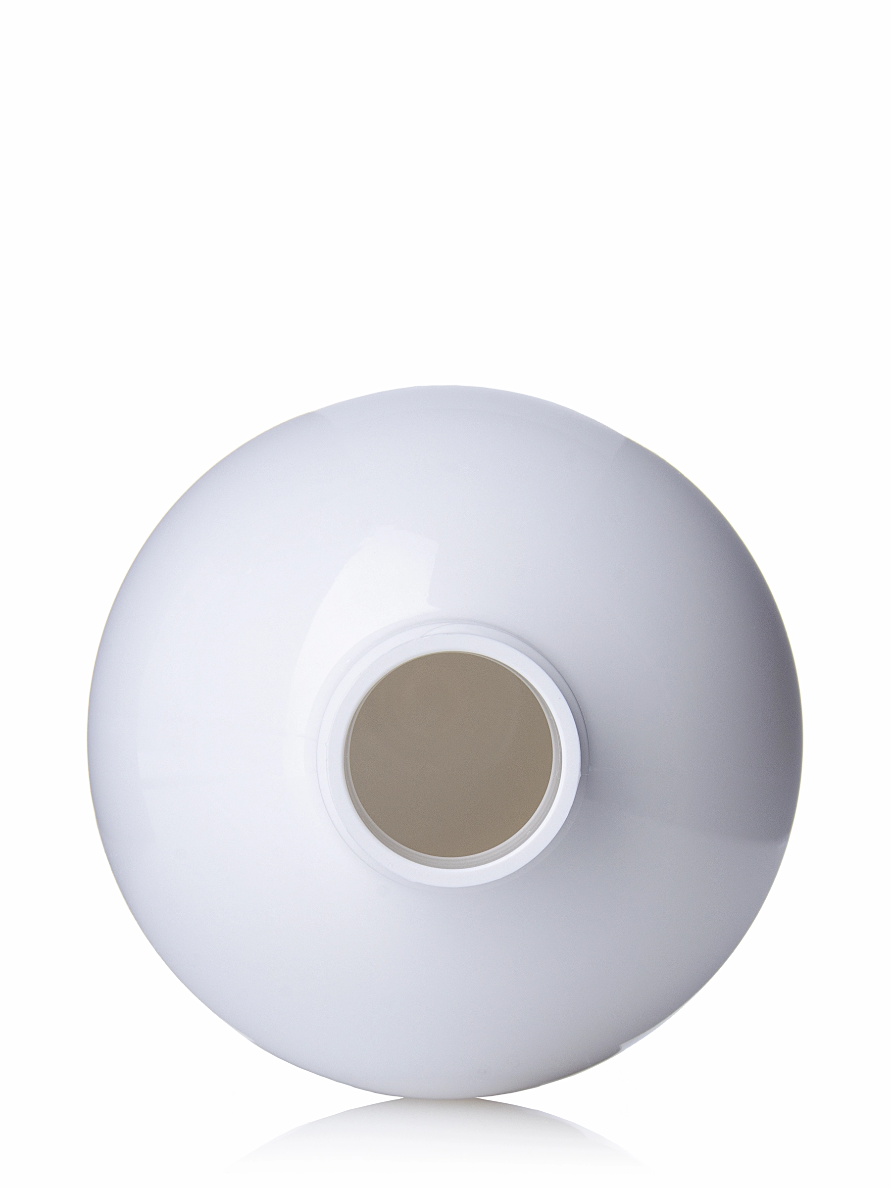 32 oz White PET Plastic Cosmo Round Bottle – B918WH
